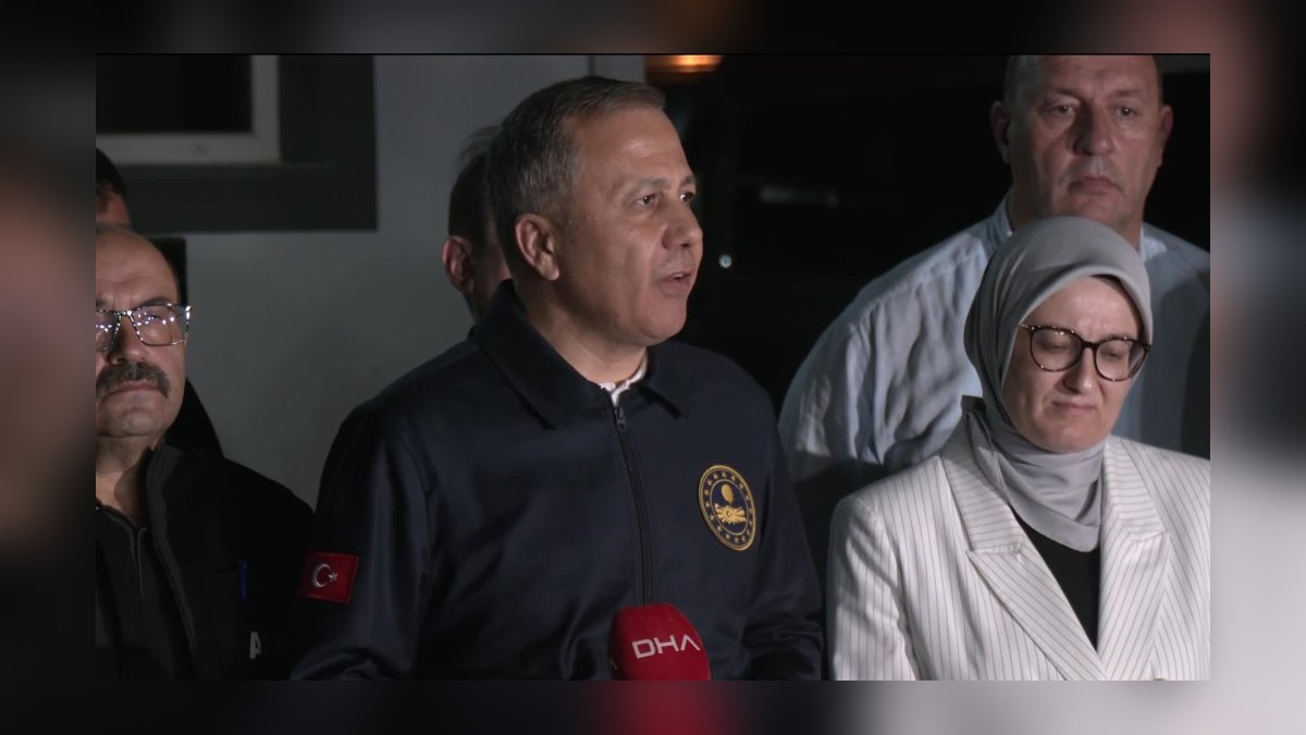 Balıkesir'in Sındırgı ilçesinde deprem: 1 ölü, 29 yaralı