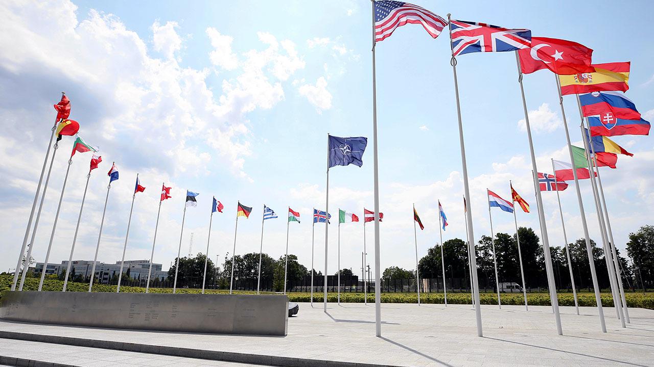 nato-aa-1523589.jpg