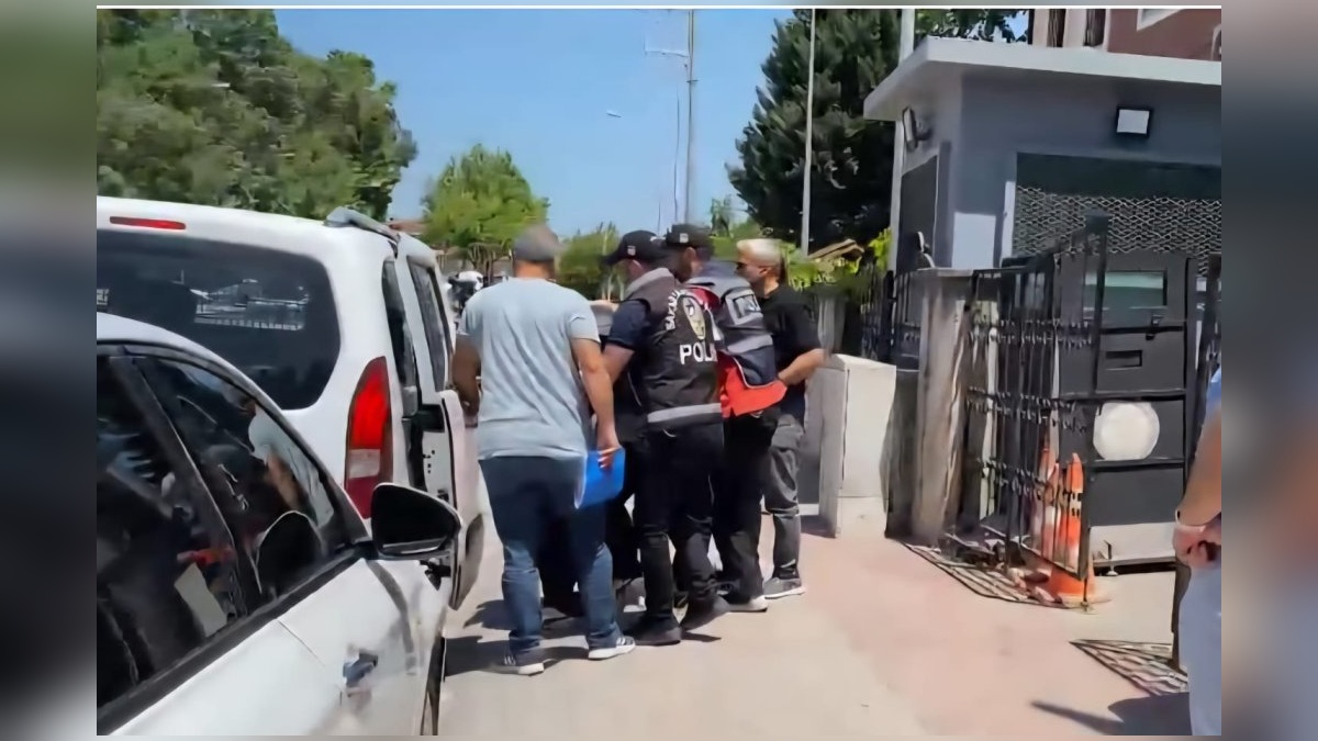 Sapanca'da hastane bahçesinde silahlı kavga: 1 ölü
