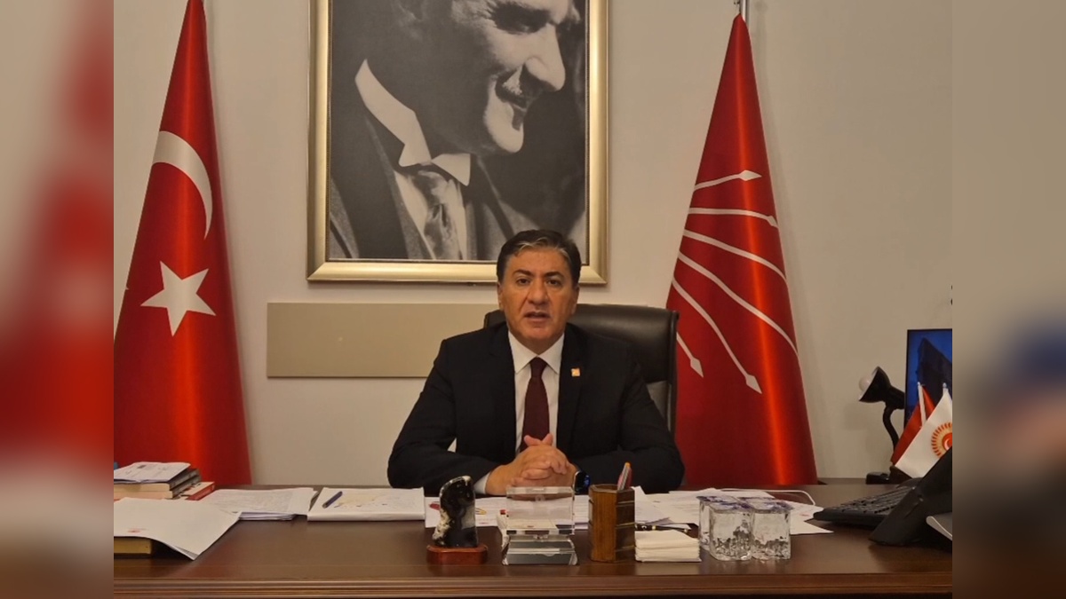 Murat Emir: CHP, Anayasa tartışmasına asla izin vermeyecek