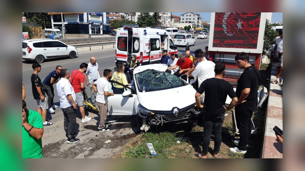 Körfez'de trafik kazası: Sürücü ağır yaralı