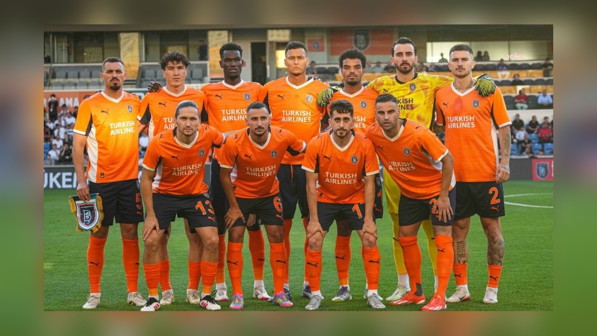 Başakşehir, Viking'i eledi: Play Off turuna yükseldi
