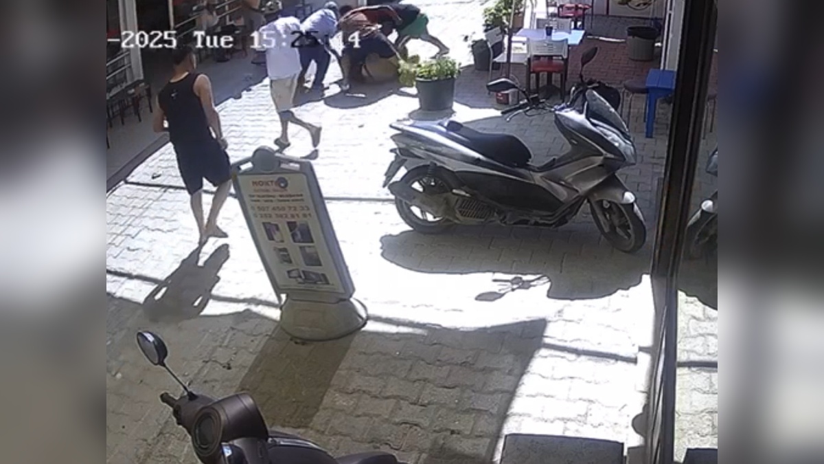 Bodrum'da bıçaklı kavga: 1 ölü, 2 yaralı
