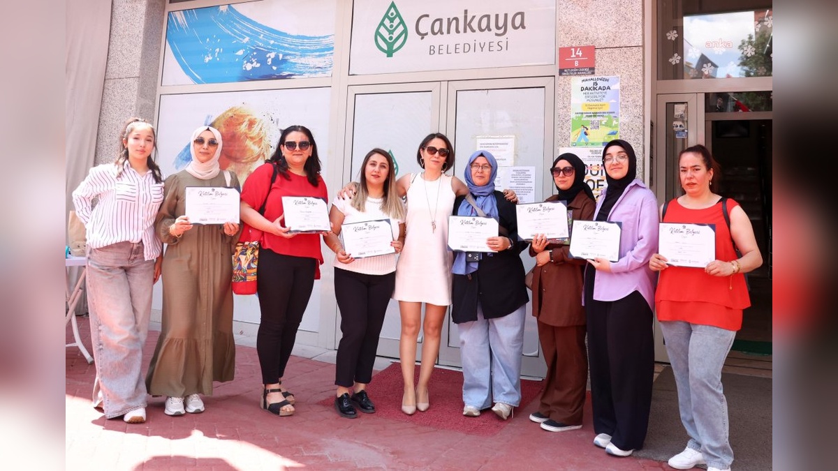 Çankaya Belediyesi'nden 180 kursiyere katılım belgesi