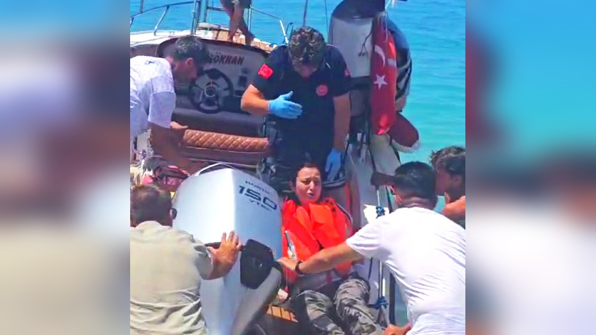 Fethiye'de yamaç paraşütü kazası: Yaralı pilot kurtarıldı