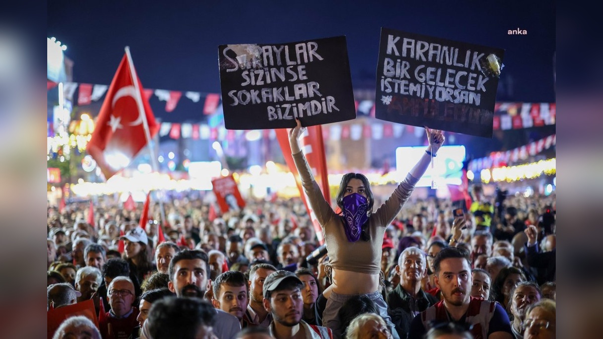 Kocaeli'nde İmamoğlu protestolarına katılan 72 kişi hakkında dava açıldı