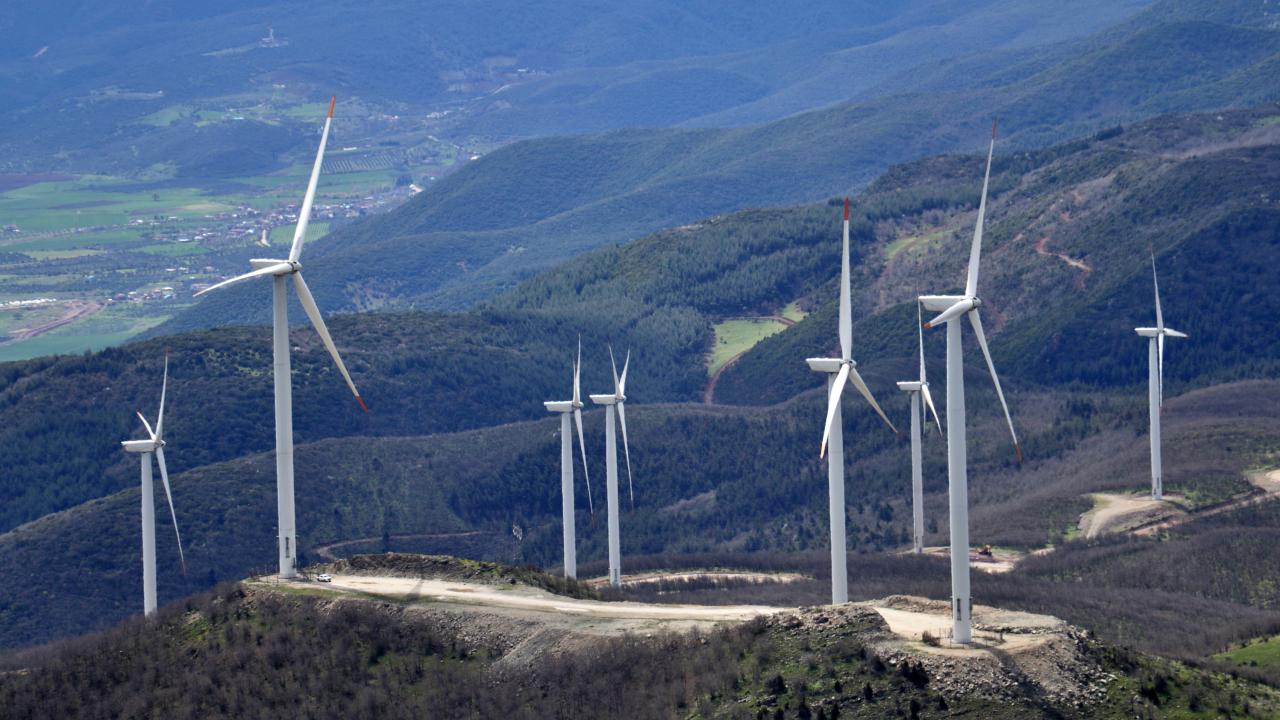 ruzgar-enerjisi-2370505.jpg