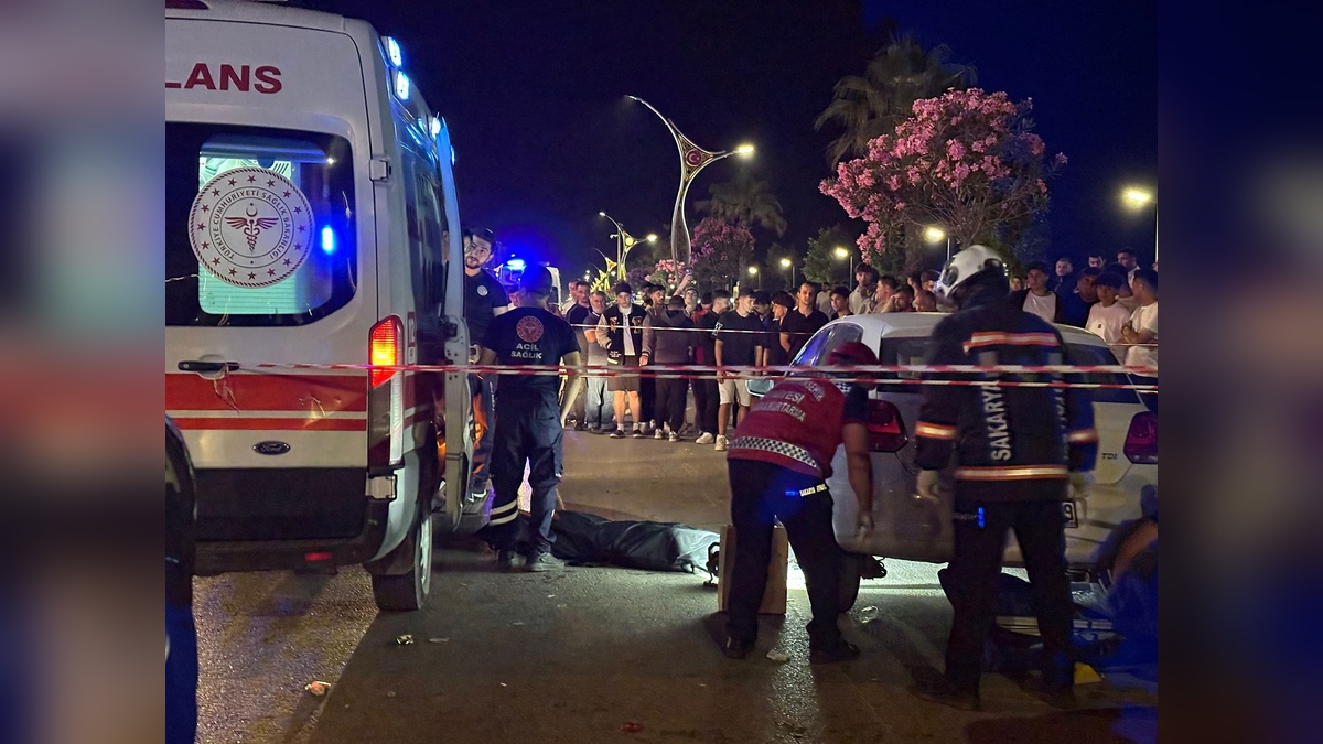 Karasu'da trafik kazası: Çöp atan kadın hayatını kaybetti