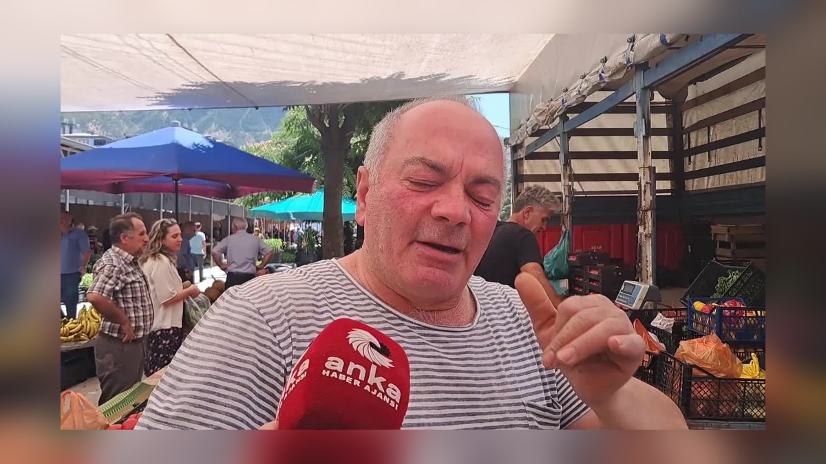 Artvin'de kiraz kilosu 500 liraya ulaştı: Pazarcılar maliyetlerden ve müşteri azlığından yakınıyor