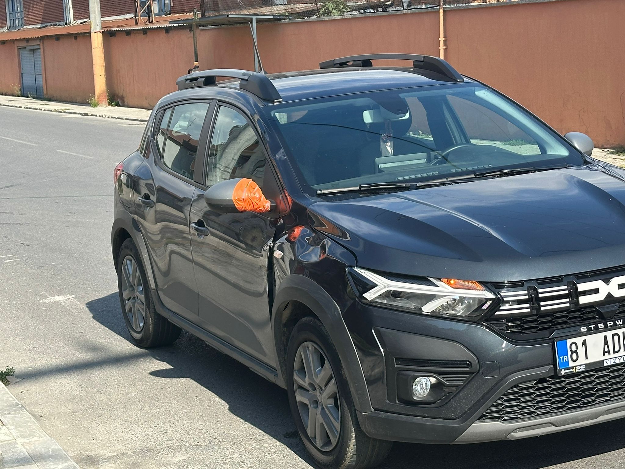 Ccd37F52 B8Eb 41Bd 86E5 1D19Cc6Ba421