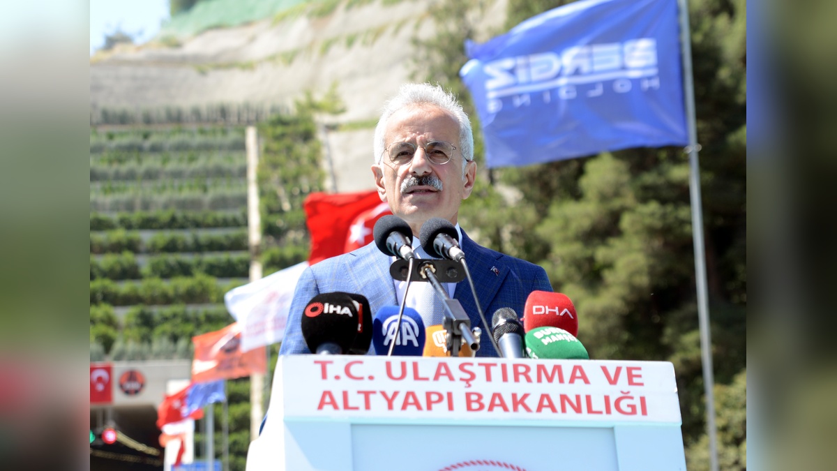 Uraloğlu: Bursa'daki Doğancı Tüneli, 353 milyon lira tasarruf sağlayacak