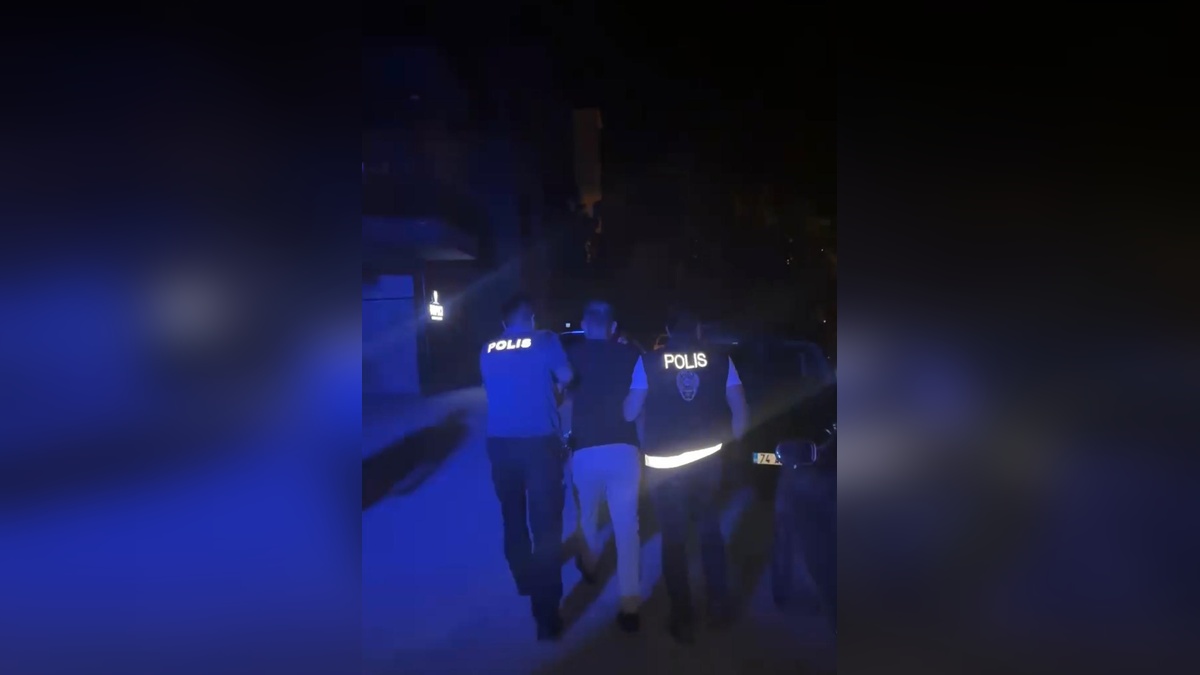 Bartın'da komşu kavgası: Tabancayla vurulan adamın durumu ağır
