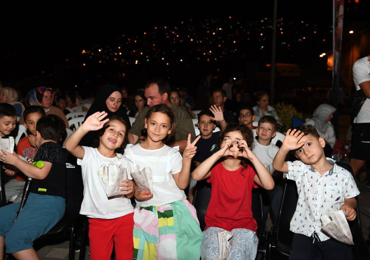 acik-hava-sinema-6-1754552723-525-x750.jpeg