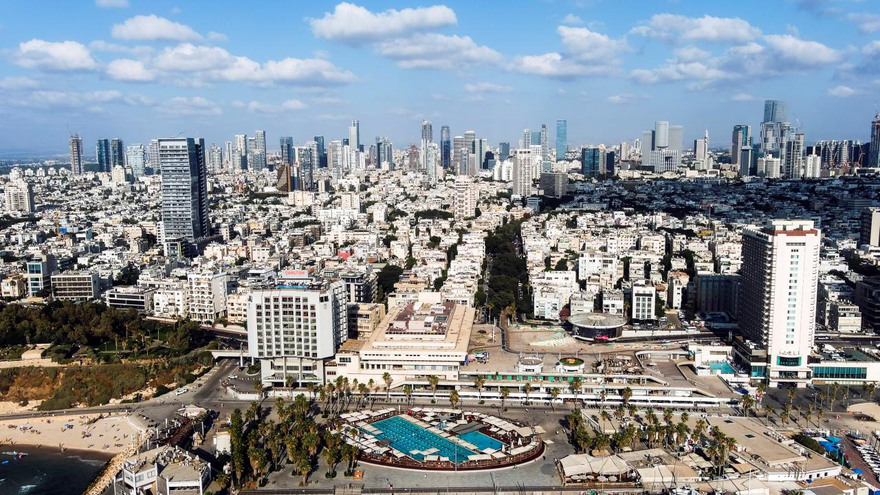 tel-aviv-re-2373349.jpg