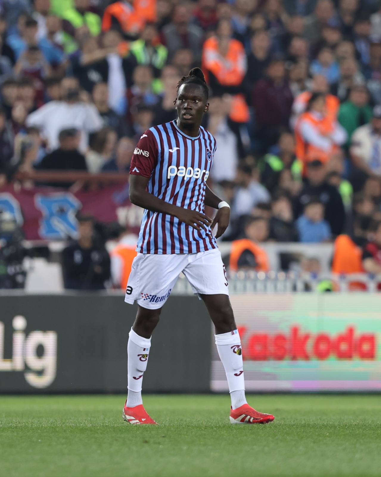Batista Mendy (3)-2